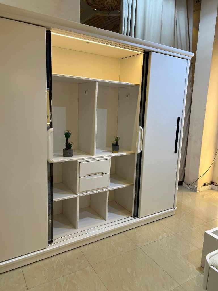 نجار حى البطحاء 