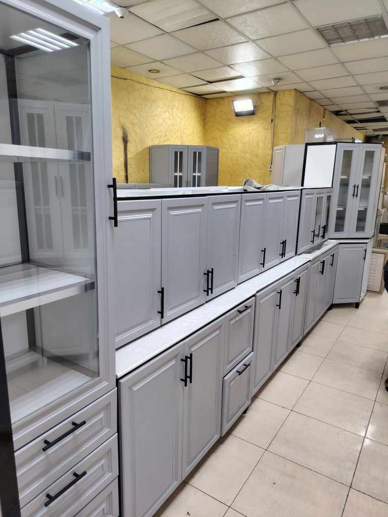 شراء اثاث مستعمل